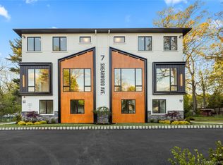 7 Sherwood Avenue #201, Spring Valley, NY 10977