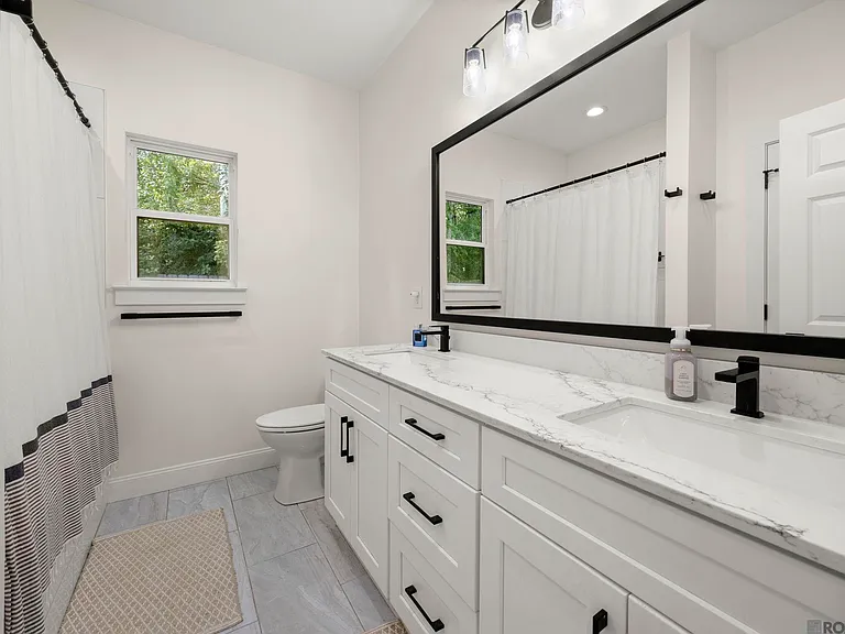 810 Audubon Place Ave — Photo 5