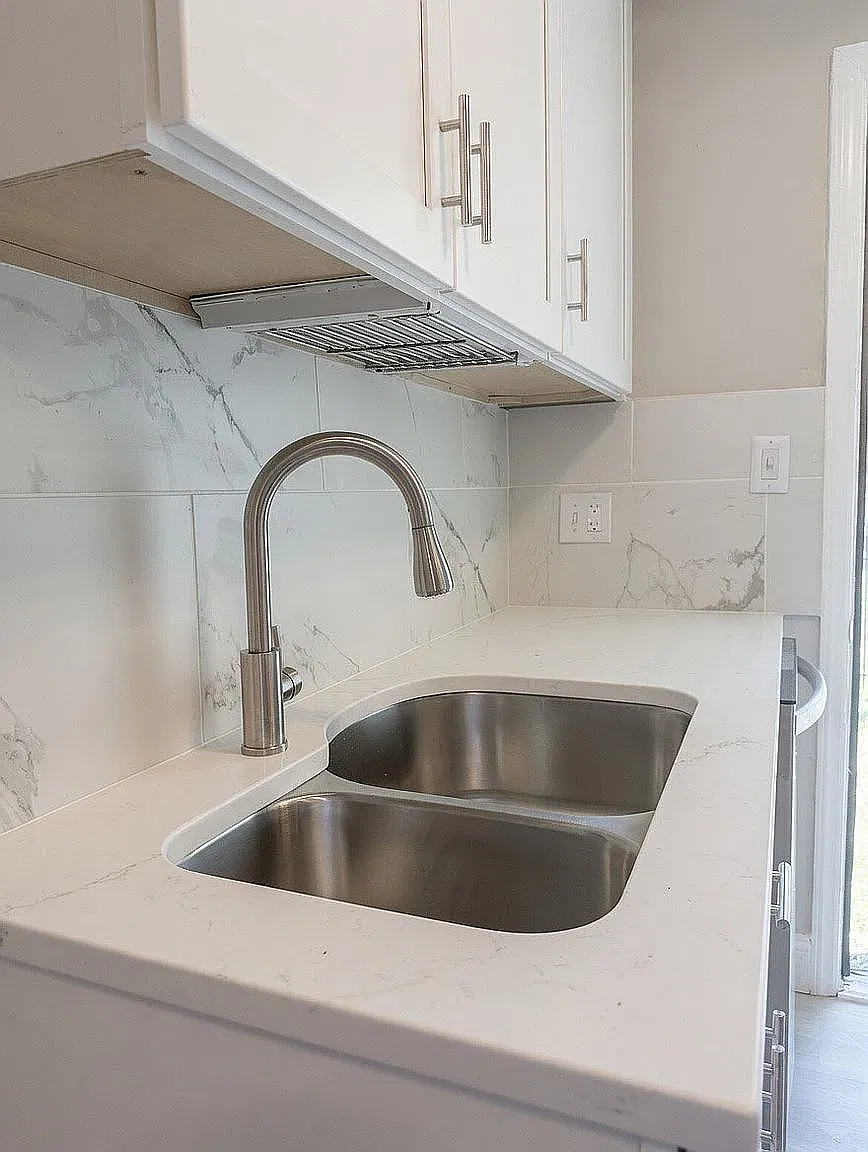 2 bed, $1,275 — Photo 2