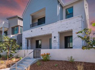 456 Chorus, Irvine, CA 92618