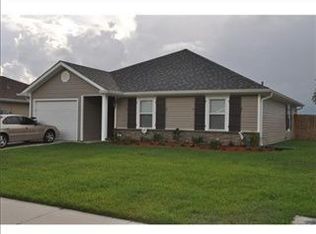 210 Allie Ln, Luling, LA 70070