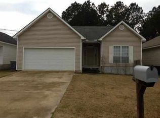200 Riverview Dr, Daleville, AL 36322