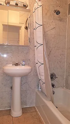 Rented by ZealEstate Group Inc | media 4