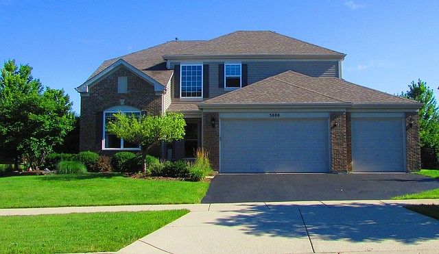 1st image of 5880 Chatham Dr