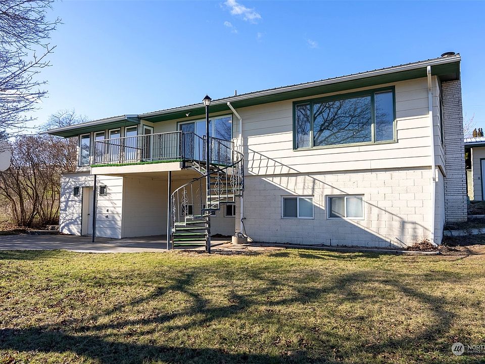 1st image of 2019 .5 Deerpath Drive