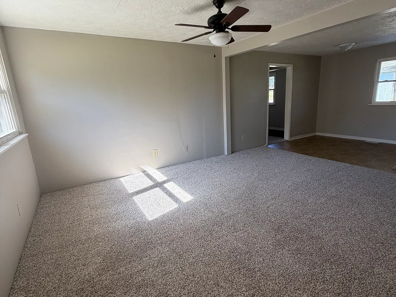 3 bed, 1490 sqft, $1,195 — Photo 3