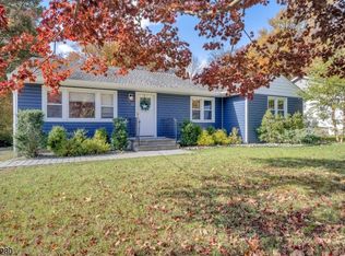 185 Weldon Rd, Lake Hopatcong, NJ 07849