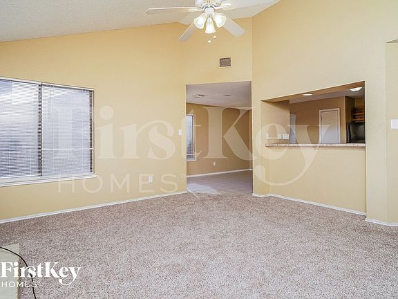 4th image of 3934 Cochise Dr
