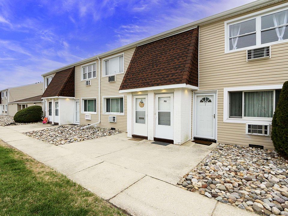 1st image of 4901 Harbor Beach Blvd #P-8