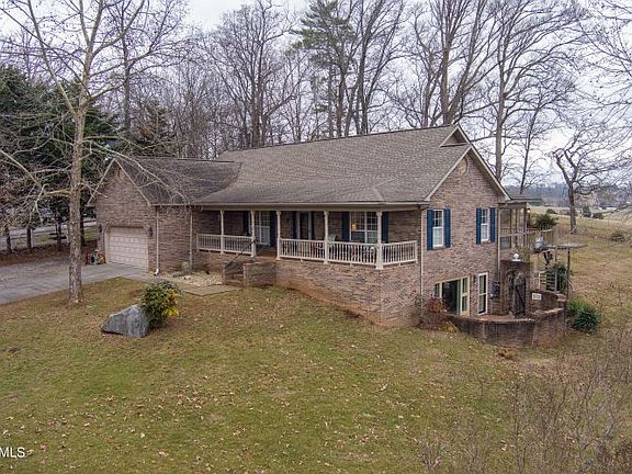 2nd image of 5570 Evergreen Farms Ln