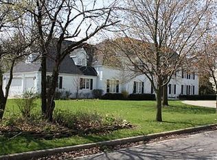 5443 Poplar Dr, Monroe, MI 48161