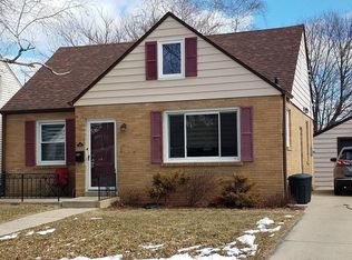 7525 32nd Ave, Kenosha, WI 53142