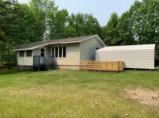 320 Wagonner Ave E, Hackensack, MN 56452