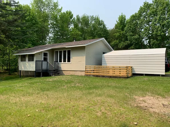 320 Wagonner Ave E, Hackensack, MN 56452