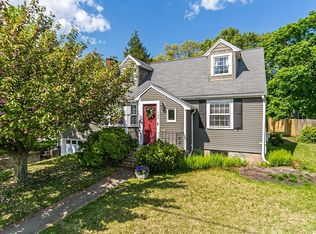 9 Dogwood Ln, Needham, MA 02492