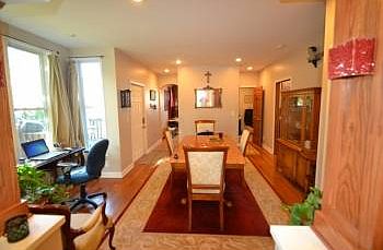 4th image of 127 7th Ave N #1