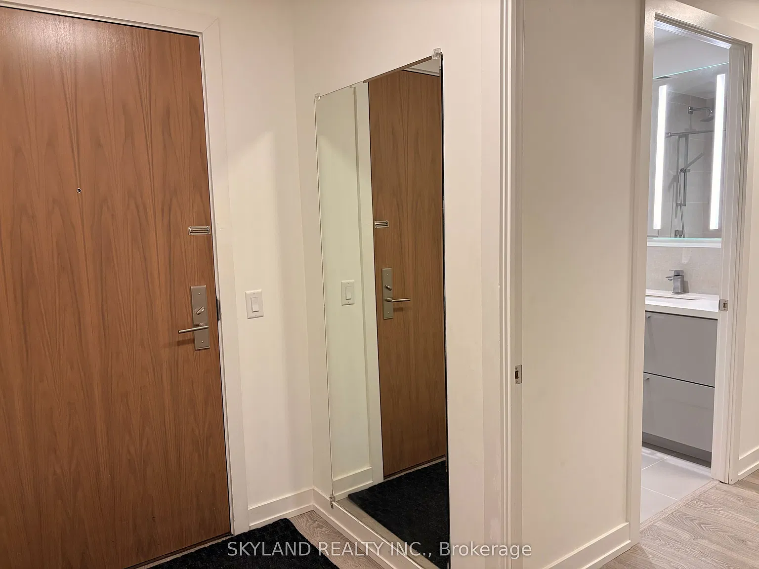 2 bed, $3,400 — Photo 4