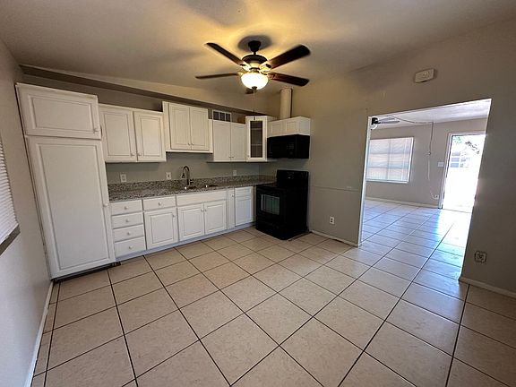 2nd image of 3839 W Hazelwood St APT 6