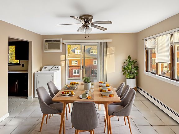 4th image of 60 Fox Ave #3
