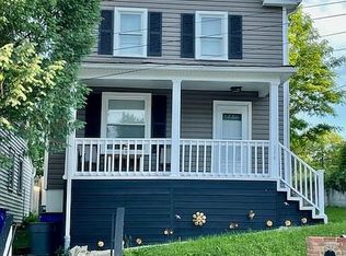 114 W B St, Brunswick, MD 21716
