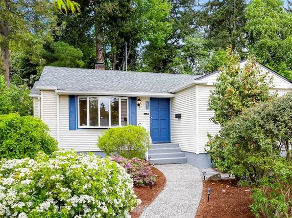 3820 47th Avenue SW, Seattle, WA 98116