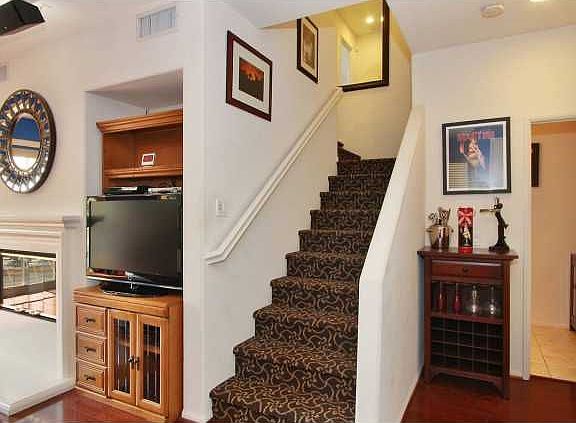 4th image of 9207 Piatto Ln