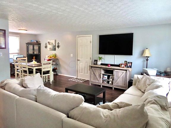 2nd image of 1800 Minturn Dr