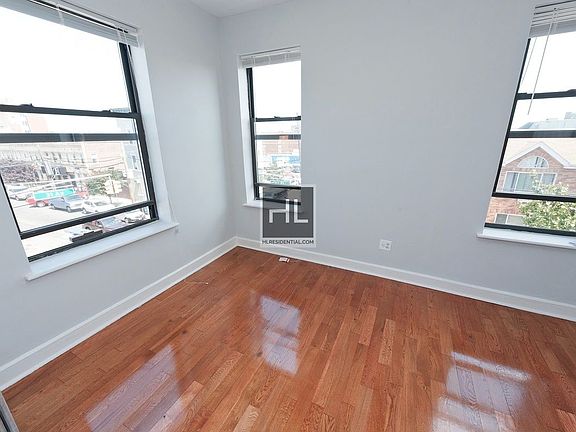 2nd image of 3106 42nd St APT 13