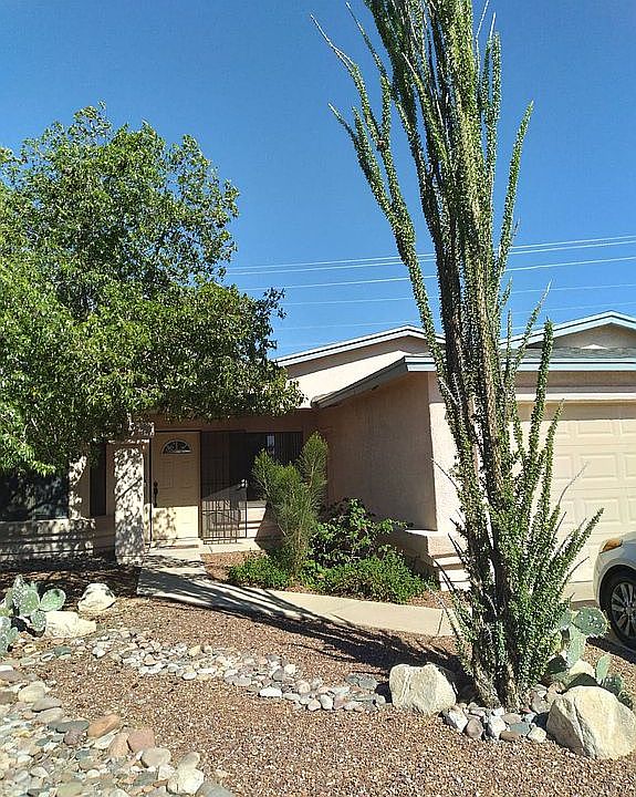 1st image of 641 S Granite Falls Dr
