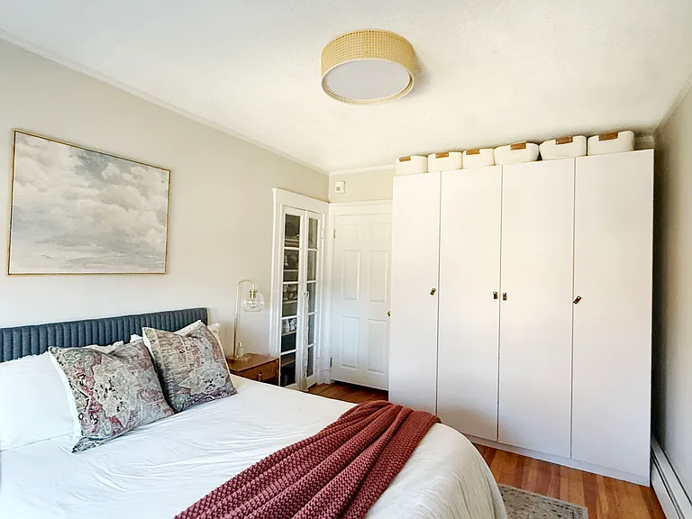 25 Roslyn St #12 — Photo 5