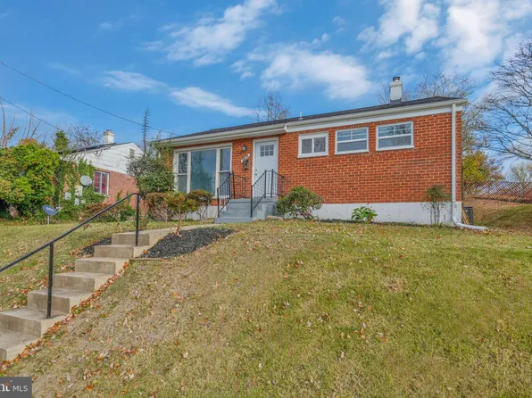 5810 Terrell Ave, Oxon Hill, MD 20745