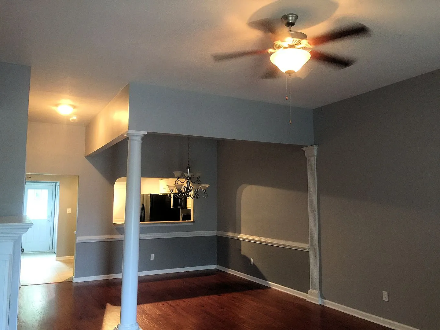 Executive Style Town Home — Photo 2