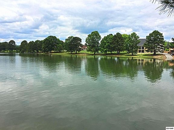 4th image of 46 Big Oak Dr #46