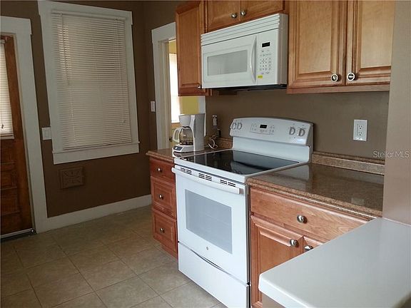4th image of 2612 Bryce Ln