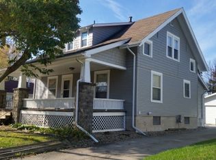 829 S Iowa Ave, Washington, IA 52353