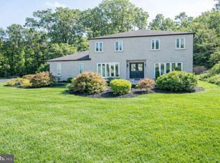 2556 Kirk Dr, Huntingdon Valley, PA 19006