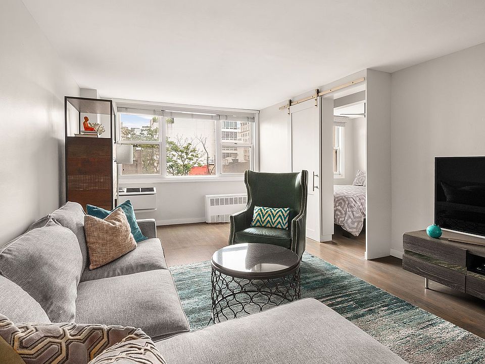 1st image of 77 7th Ave APT 7A