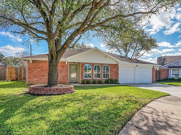 2nd image of 2310 Keyhole Ln