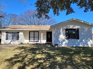 3227 Cloverleaf Dr, Waco, TX 76706