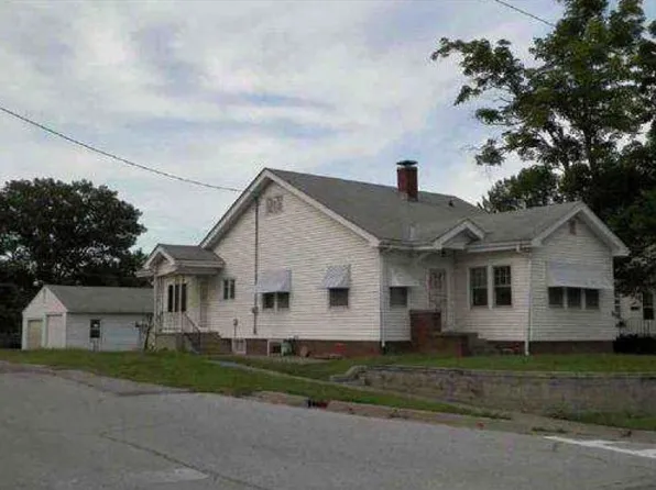 1011 Keokuk St, Hamilton, IL 62341