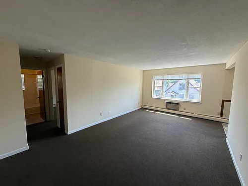 44 Barnard St Photo 1