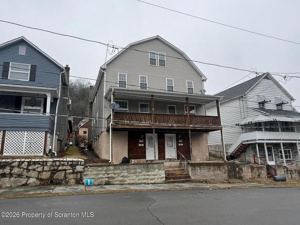 1st image of 34 Arch St #1