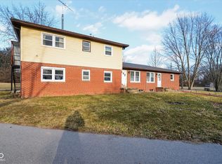 8568 S Academy Way, Ladoga, IN 47954