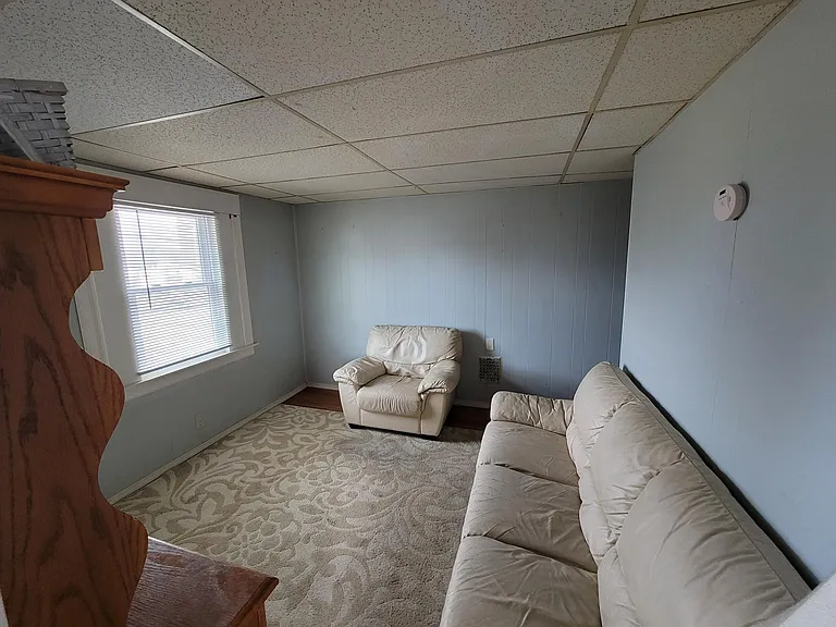 210 W 5th St #2 — Photo 2