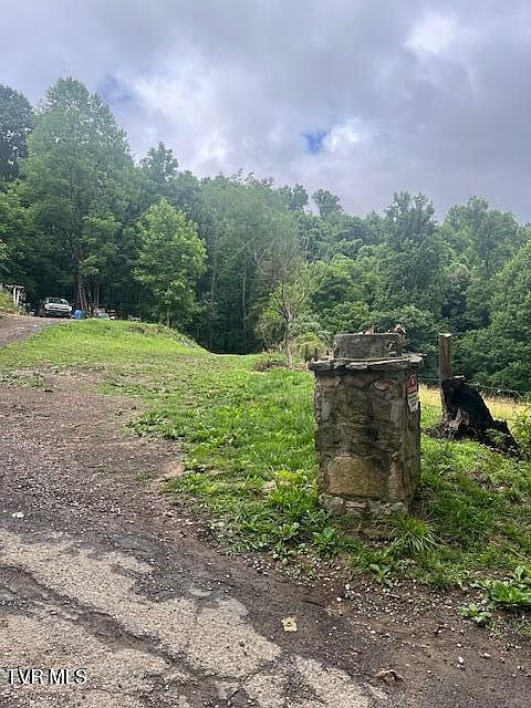 2nd image of 0 Beartown Rd