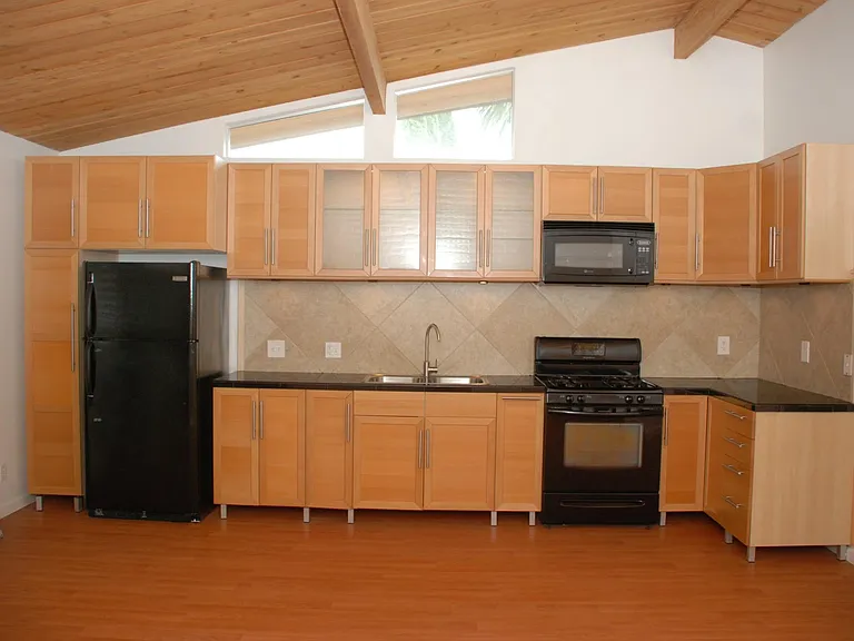 5931 Howell Dr #8 — Photo 4