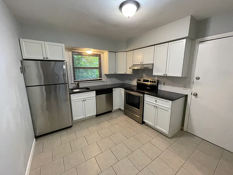 327 Fountain St #3D — Photo 7