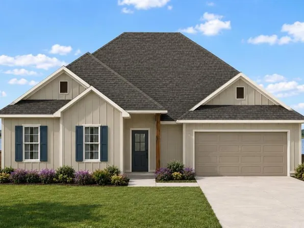 737 Northlake Dr, Covington, LA 70435