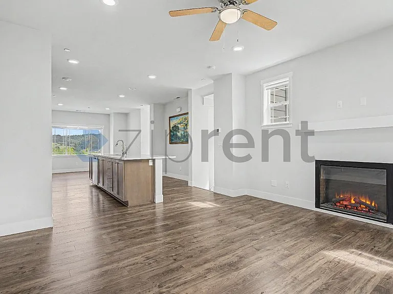 15975 NW Hosmer Ln — Photo 10