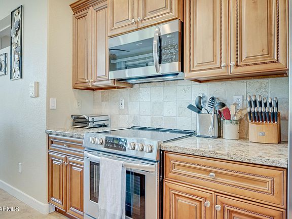 2nd image of 16306 W WILLOW CREEK Lane